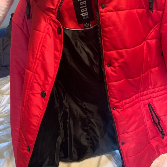 Red Jacket - Picture 2 of 8